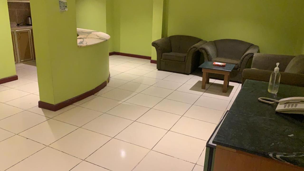 Al Aziziyah Hotel And Suites Khamis Mushait Exterior foto