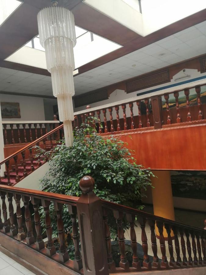 Al Aziziyah Hotel And Suites Khamis Mushait Exterior foto